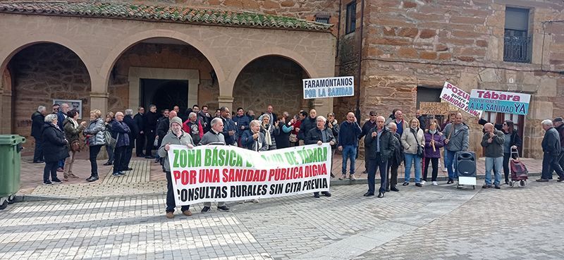 LA PLATAFORMA POR UNA SANIDAD PÚBLICA DIGNA DE LA ZONA BÁSICA DE SALUD DE TÁBARA SIGUE LUCHANDO CADA SÁBADO 1