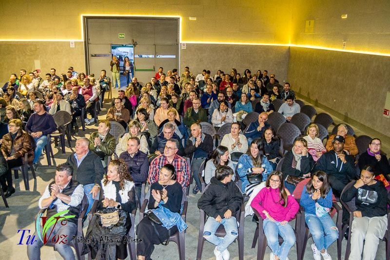 El Auditorio Leticia Rosino de Tábara revivió ayer la nostalgia con el monólogo de JAVITO 9