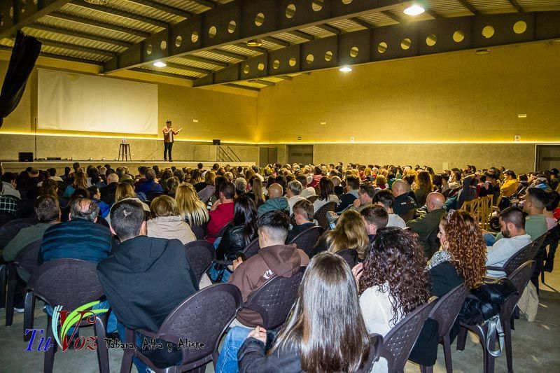 El Auditorio Leticia Rosino de Tábara revivió ayer la nostalgia con el monólogo de JAVITO 29