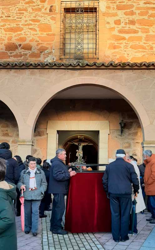 La Tradición se Impone: La Semana Santa de Tábara Brilla a Pesar de las Adversidades Climáticas 2
