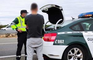La Guardia Civil investiga a nueve personas como supuestos autores de un delito contra la seguridad vial