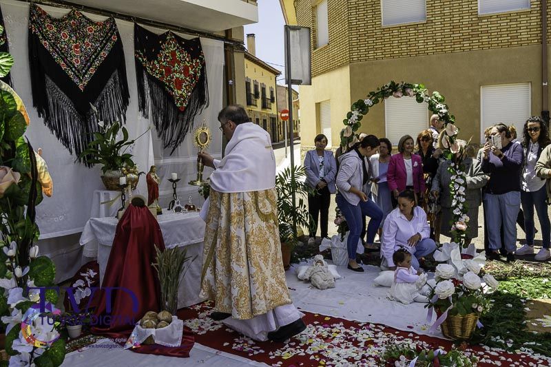 La Fiesta del Corpus en Tábara: Una Celebración Anclada en la Devoción y la Tradición 36