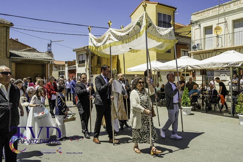 La Fiesta del Corpus en Tábara: Una Celebración Anclada en la Devoción y la Tradición 48