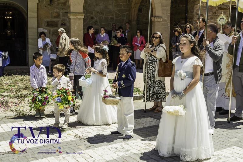 La Fiesta del Corpus en Tábara: Una Celebración Anclada en la Devoción y la Tradición 58