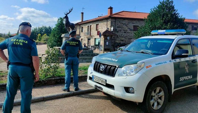 La Guardia Civil constituye un equipo de SEPRONA en la localidad de Villardeciervos con el cometido de la prevención y vigilancia de incendios forestales 1