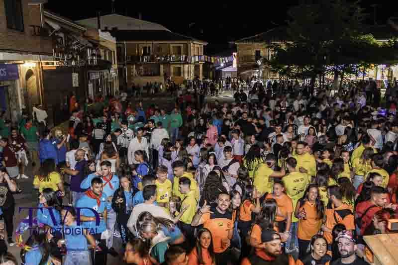 El Espíritu Inquebrantable de las Fiestas de Tábara: Tradición, Juventud y Celebración 31