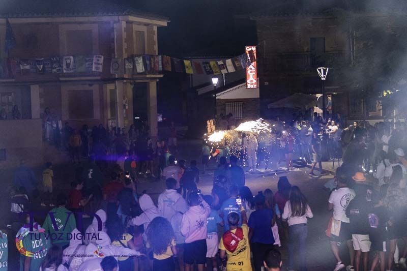 El Espíritu Inquebrantable de las Fiestas de Tábara: Tradición, Juventud y Celebración 32