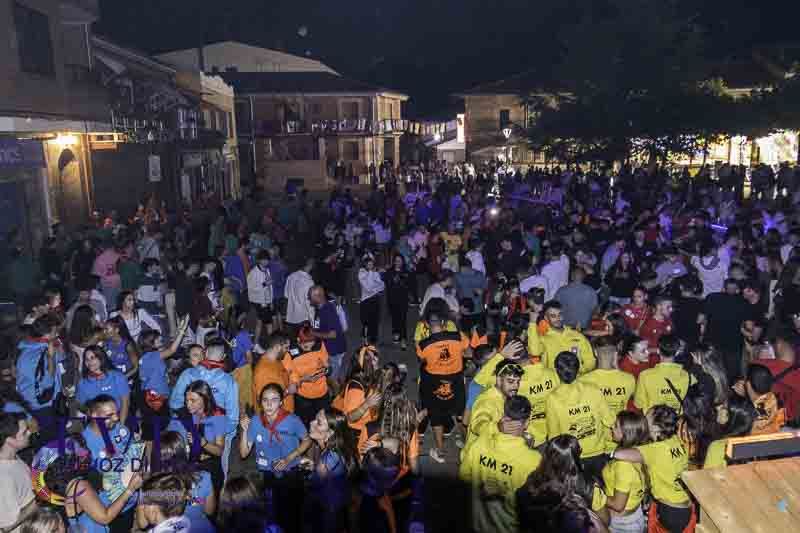 El Espíritu Inquebrantable de las Fiestas de Tábara: Tradición, Juventud y Celebración 44