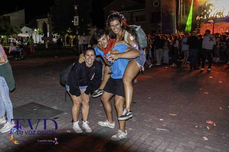 El Espíritu Inquebrantable de las Fiestas de Tábara: Tradición, Juventud y Celebración 70
