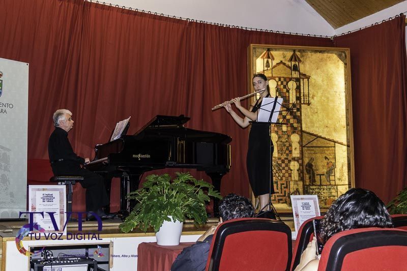 Brillante Despliegue de Talento en el Concierto de Alumnos de la Academia Internacional de Música de Tábara 12
