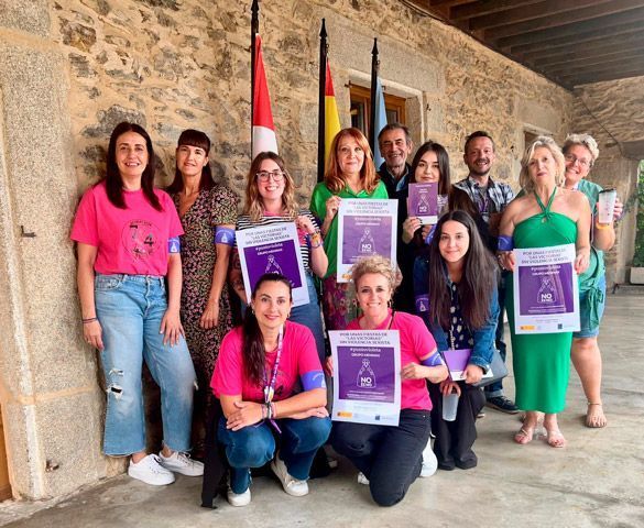 Más de 30 personas voluntarias (hombres y mujeres) componen el Grupo Meninas que velarán por unas “Victorias” libres de agresiones sexuales. 1
