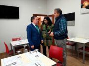 La Junta de Castilla y León concede ayudas a 734 pequeños pueblos para contribuir a mantener abierto su único bar o centro de ocio, y así proteger la vida social que se genera en torno a él