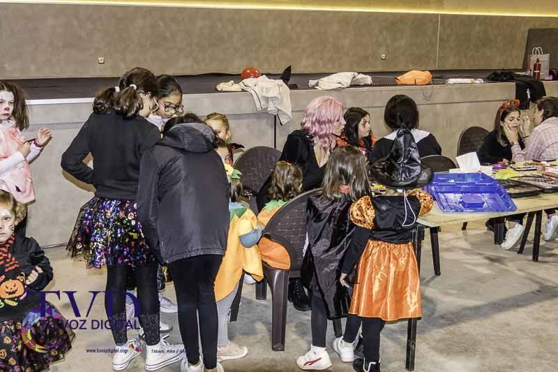 Éxito rotundo en la fiesta de Halloween infantil en Tábara 10