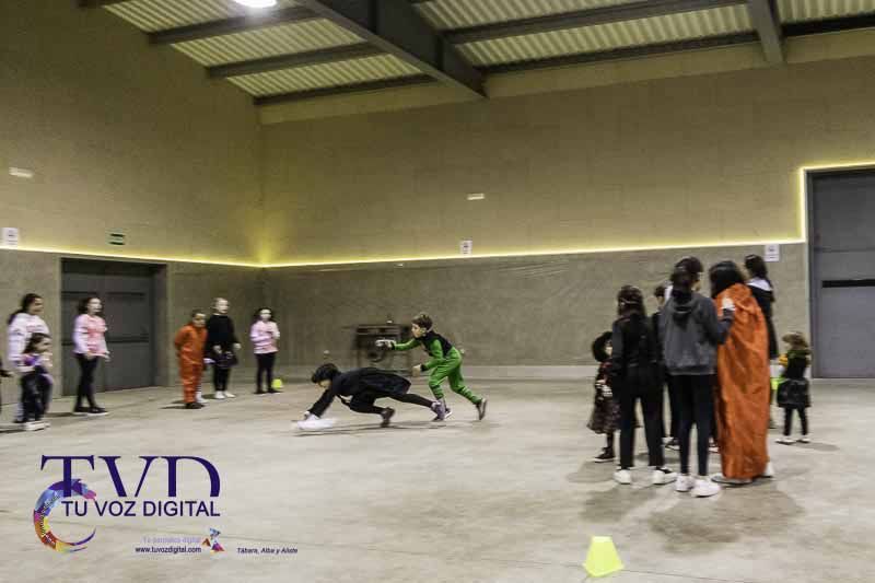 Éxito rotundo en la fiesta de Halloween infantil en Tábara 33