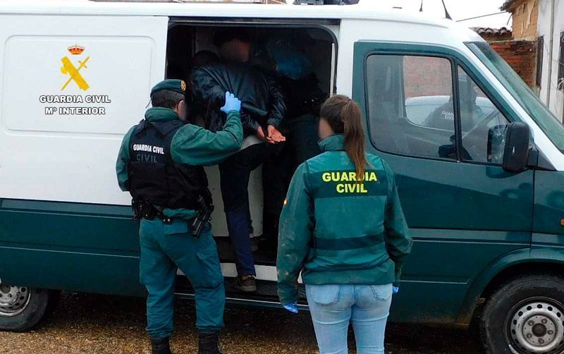 Detenidas dos personas como supuestas autoras de tres delitos de trata de seres humanos con fines de explotación laboral 1