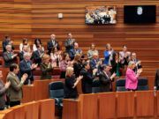 Mañueco anuncia la gratuidad de todo el transporte que gestiona la Junta con viajes ilimitados en Castilla y León