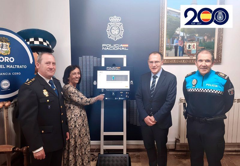 La Policía Nacional de Zamora inaugura los Puntos de Actualización de Documentación (PAD) en las localidades de Benavente y Toro 1