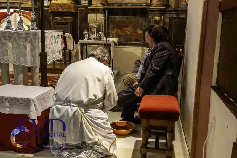 Tábara revive el mensaje de humildad y servicio en la liturgia del Jueves Santo 2