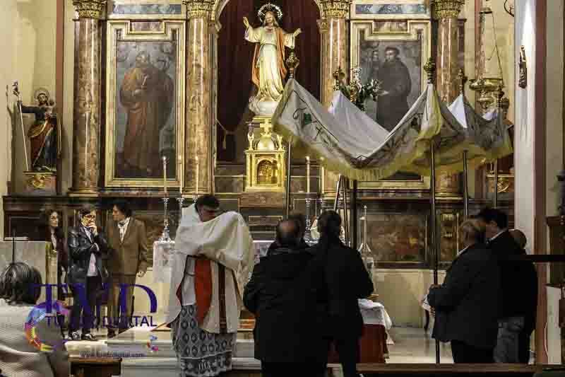 Tábara revive el mensaje de humildad y servicio en la liturgia del Jueves Santo 6