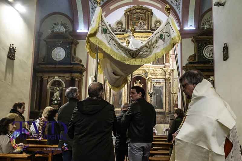 Tábara revive el mensaje de humildad y servicio en la liturgia del Jueves Santo 9