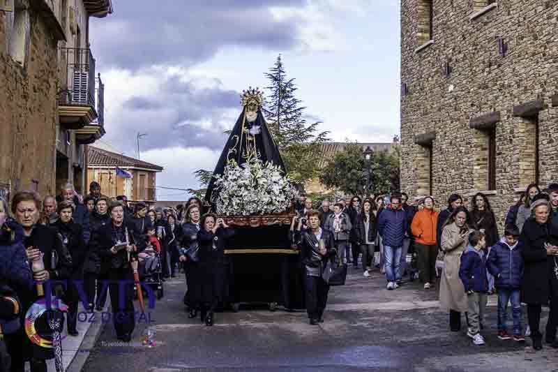 El Santo Entierro y la procesión del "Pendebás" emocionan en Tábara pese al mal tiempo 21