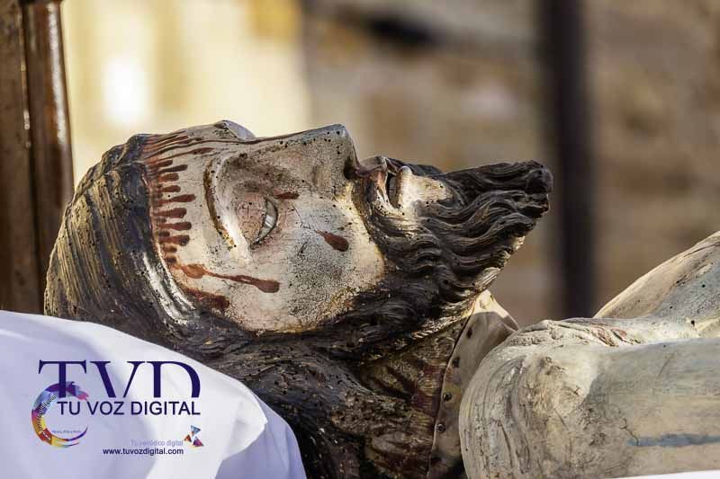 El Santo Entierro y la procesión del "Pendebás" emocionan en Tábara pese al mal tiempo 27