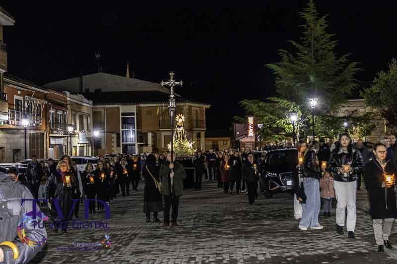El Santo Entierro y la procesión del "Pendebás" emocionan en Tábara pese al mal tiempo 34