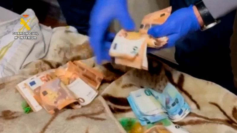 Un detenido y un punto de venta de sustancias estupefacientes desmantelado en Benavente dentro de la operación AMELGA 1
