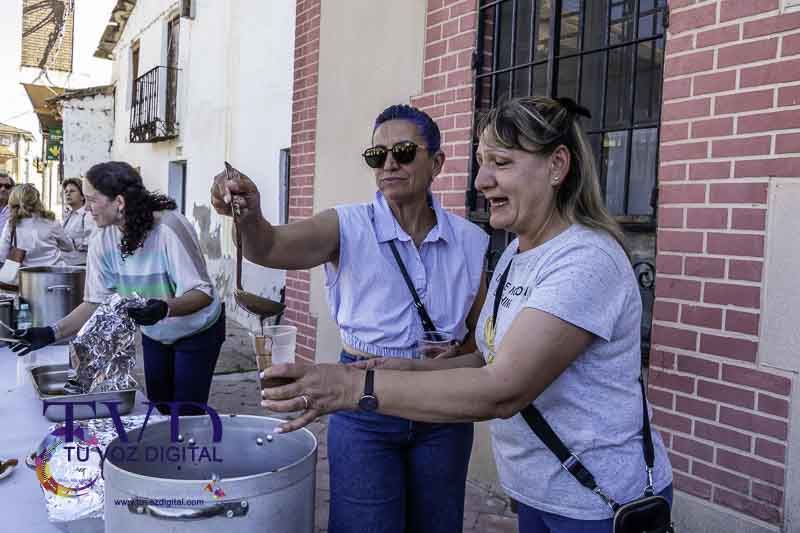 Tábara celebra a San Isidro por todo lo alto con una multitudinaria fiesta en la Plaza Mayor 5