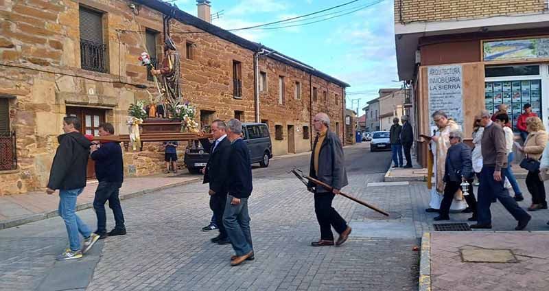 Tábara honra a San Isidro con tradición, devoción y fiesta popular 6