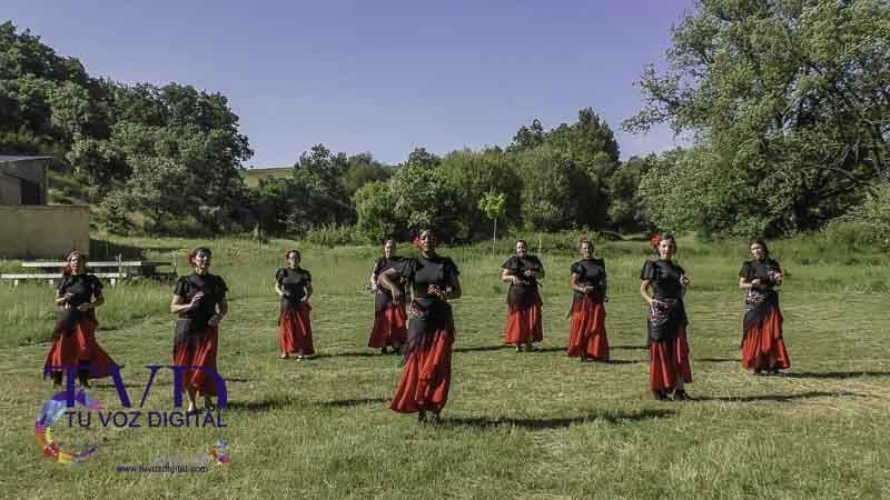 San Mamés se convierte en epicentro del espíritu rociero gracias a la Asociación Cultural Magius 26
