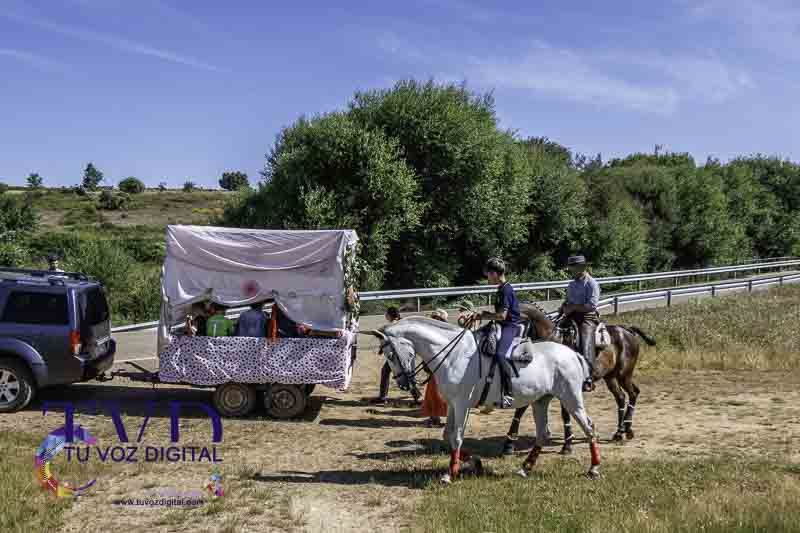 San Mamés se convierte en epicentro del espíritu rociero gracias a la Asociación Cultural Magius 25