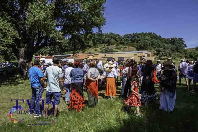 San Mamés se convierte en epicentro del espíritu rociero gracias a la Asociación Cultural Magius 42