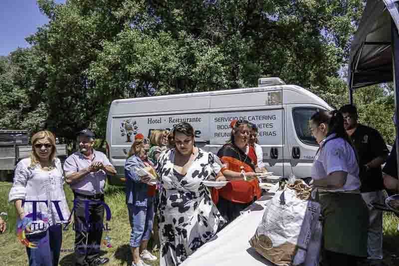 San Mamés se convierte en epicentro del espíritu rociero gracias a la Asociación Cultural Magius 78