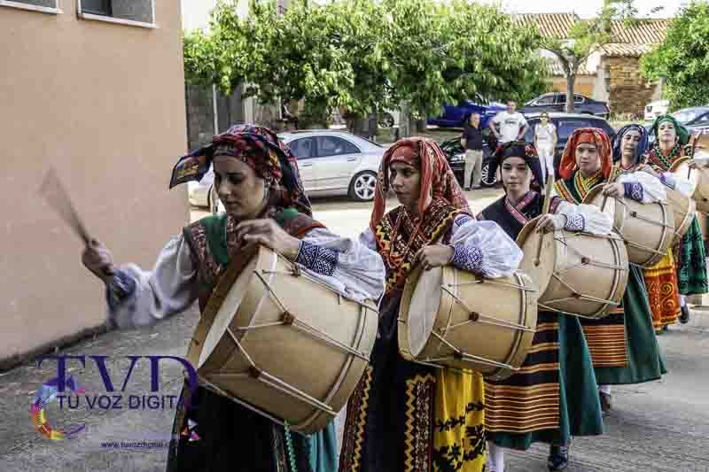 Tábara renueva su magia ancestral en la Noche de San Juan gracias a la Asociación Cultural Magius 15