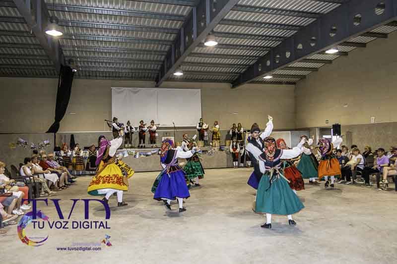 Tábara renueva su magia ancestral en la Noche de San Juan gracias a la Asociación Cultural Magius 46