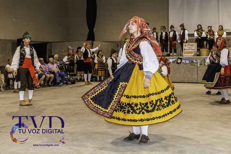 Tábara renueva su magia ancestral en la Noche de San Juan gracias a la Asociación Cultural Magius 54