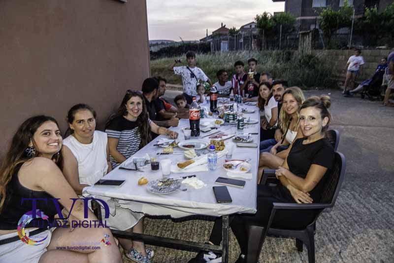 Tábara renueva su magia ancestral en la Noche de San Juan gracias a la Asociación Cultural Magius 82