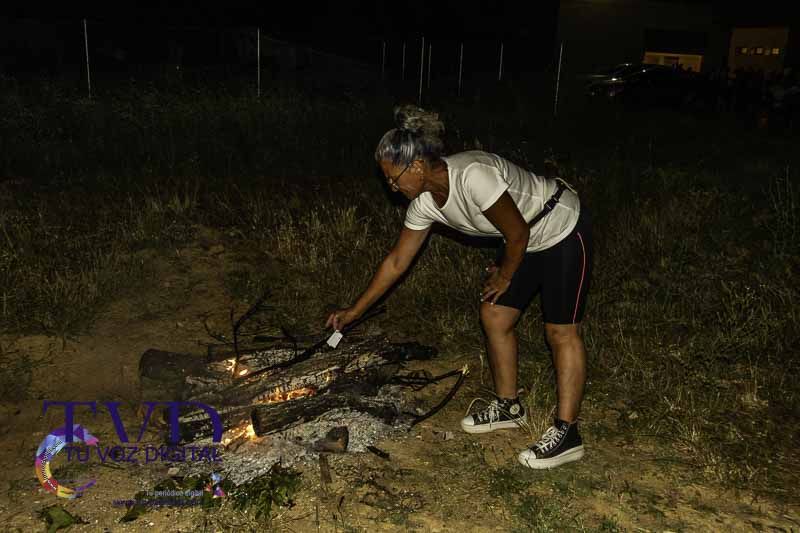 Tábara renueva su magia ancestral en la Noche de San Juan gracias a la Asociación Cultural Magius 90