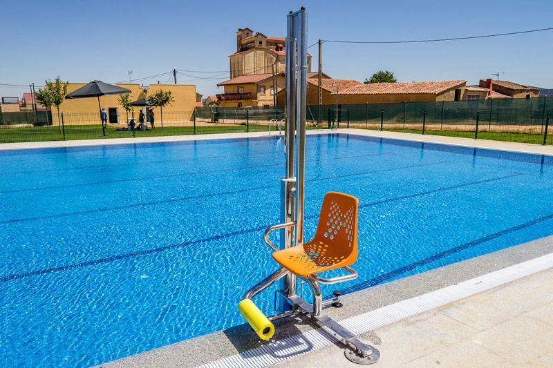La piscina municipal Ángel Martín Azcona de Tábara abre sus puertas este sábado con entrada gratuita