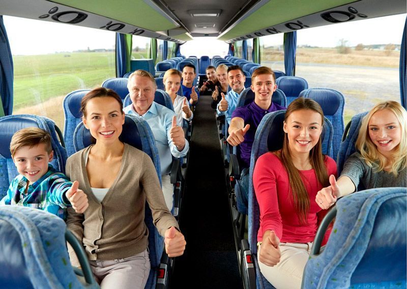 Transportes pone en marcha la gratuidad del transporte público a menores de 15 años y descuentos de entre un 40 y un 70% al resto de usuarios 1