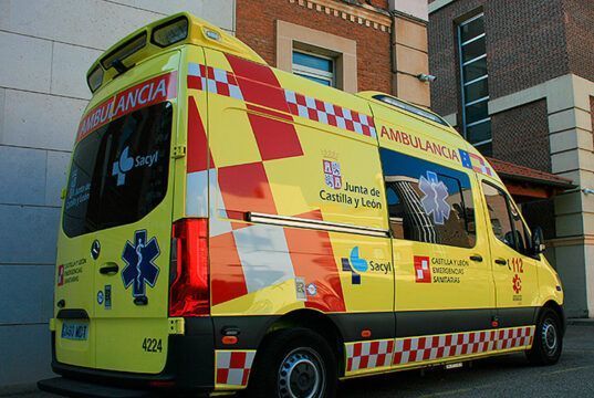 Fallece una mujer de unos 70 años tras ser atropellada por un turismo en la avenida de Requejo de Zamora