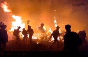 El fuego da una tregua en Molezuelas de la Carballeda tras una noche de lucha sin descanso