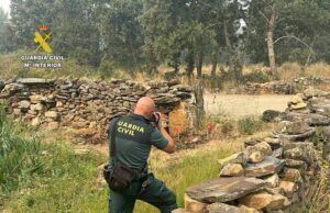 La Guardia Civil investiga a una persona como presunto autor por imprudencia de un delito de incendio forestal con inicio en la localidad de Quintanilla de Justel (Zamora).