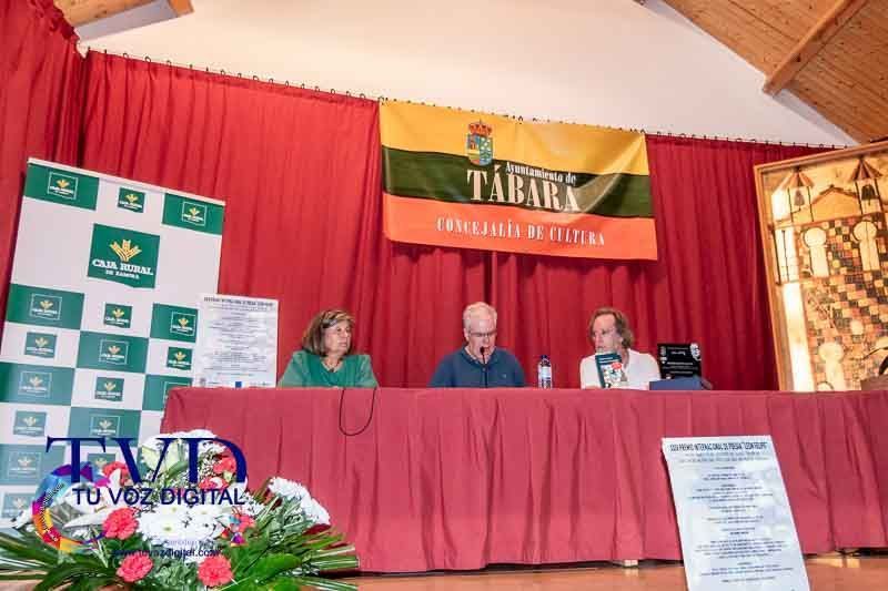 Tábara rinde homenaje a León Felipe en una tarde marcada por la emoción y la memoria 15