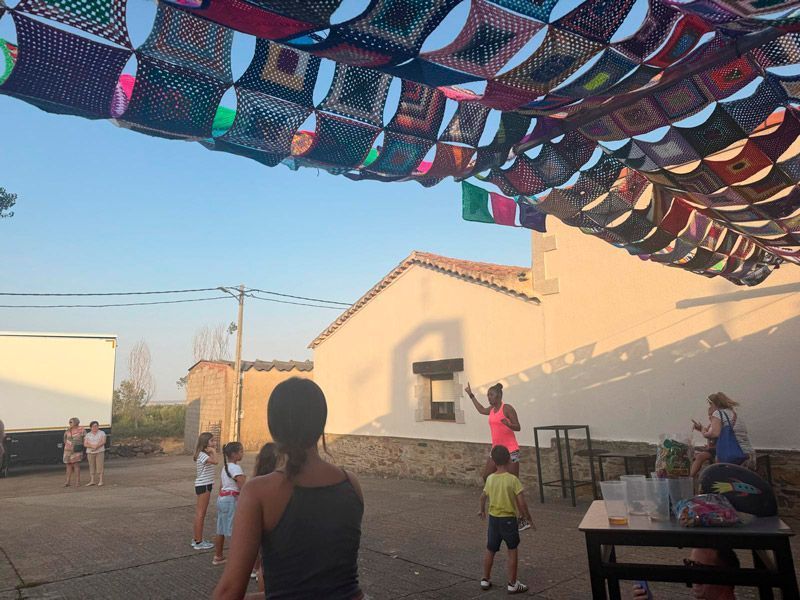 San Lorenzo sigue de fiesta: juegos, música y tradición con el sello de su asociación cultural 4