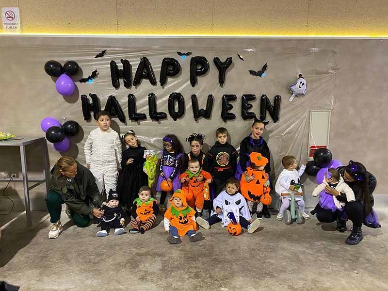Halloween se salva de la lluvia en Tábara gracias a la Asociación Cultural Magius y al apoyo del Ayuntamiento 5