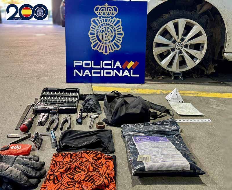 La Policía Nacional detiene a un varón por la sustracción de un vehículo y posteriormente por delito contra la salud pública 1