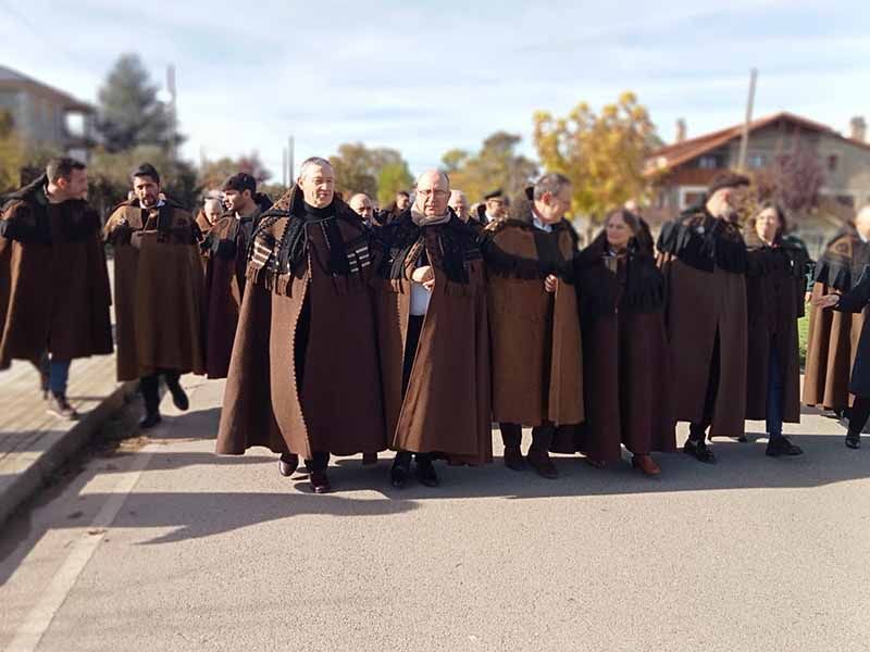 La capa parda alistana: orgullo, identidad y respeto que cruzan fronteras 7