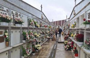 Tábara honra con emoción a sus seres queridos en el Día de Todos los Santos